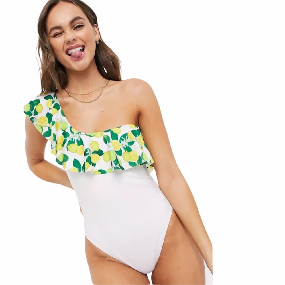 BRAVE SOUL bathing suit